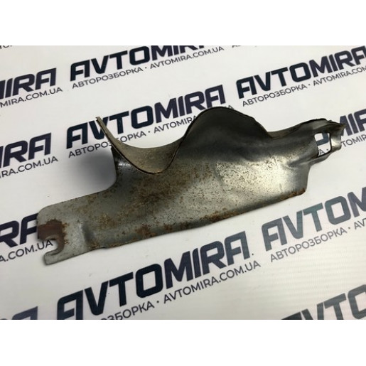  Термозахист випускного колектора правий Fiat Punto 2005-2018 1.3JTD 55223745